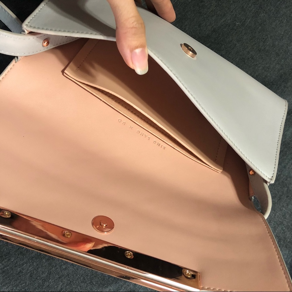 Bing Bang x Urban Outfitters crossbody purse - Picture 6 of 8
